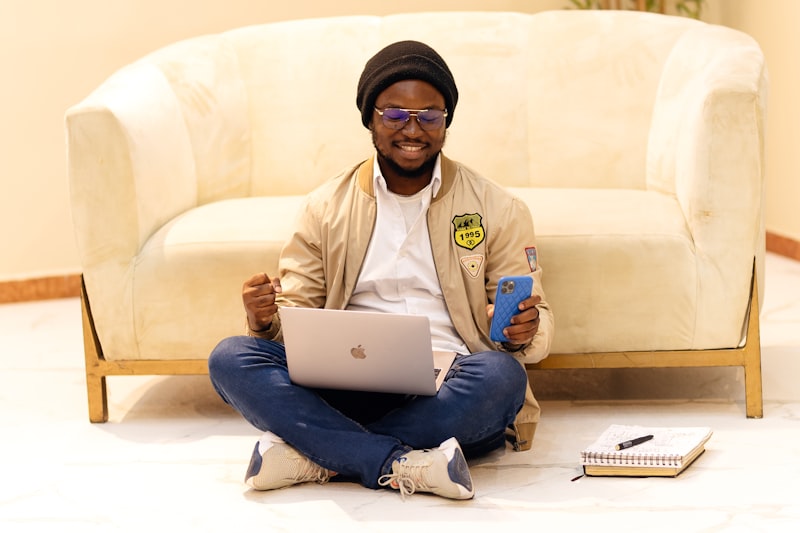How Nigerian students can earn in dollars without leaving Nigeria